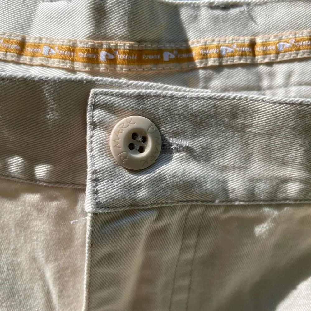 Shorts Size 40 - Picture 6 of 11